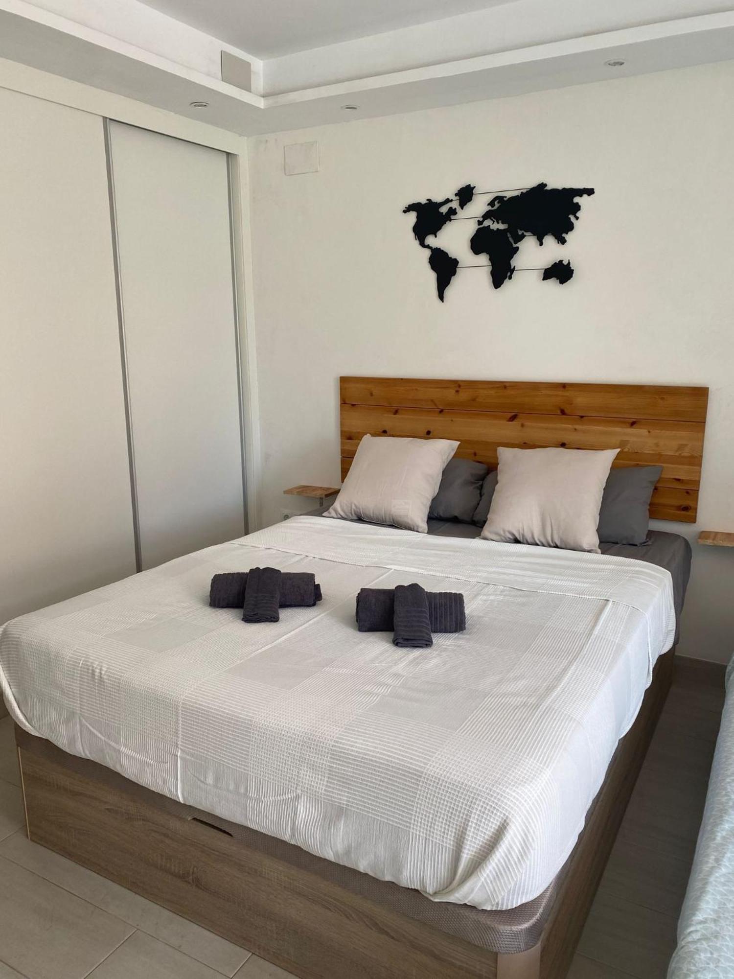 Loft Moderno - Vistas Mar Y Montana - Piscinas Apartman Benalmádena Kültér fotó